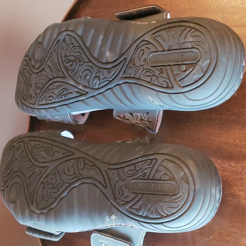 JBU Sandals - Picture 4 of 6